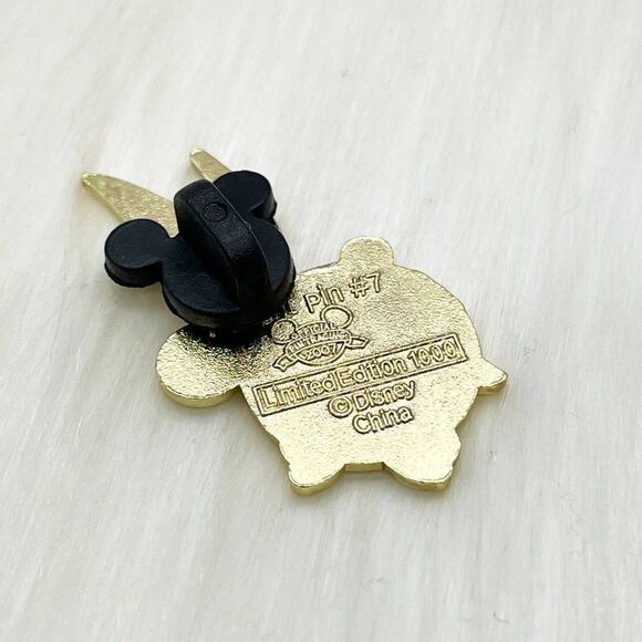 🔮 5/$25 Disney Peter Pan Tinker Bell Pin - Picture 3 of 3